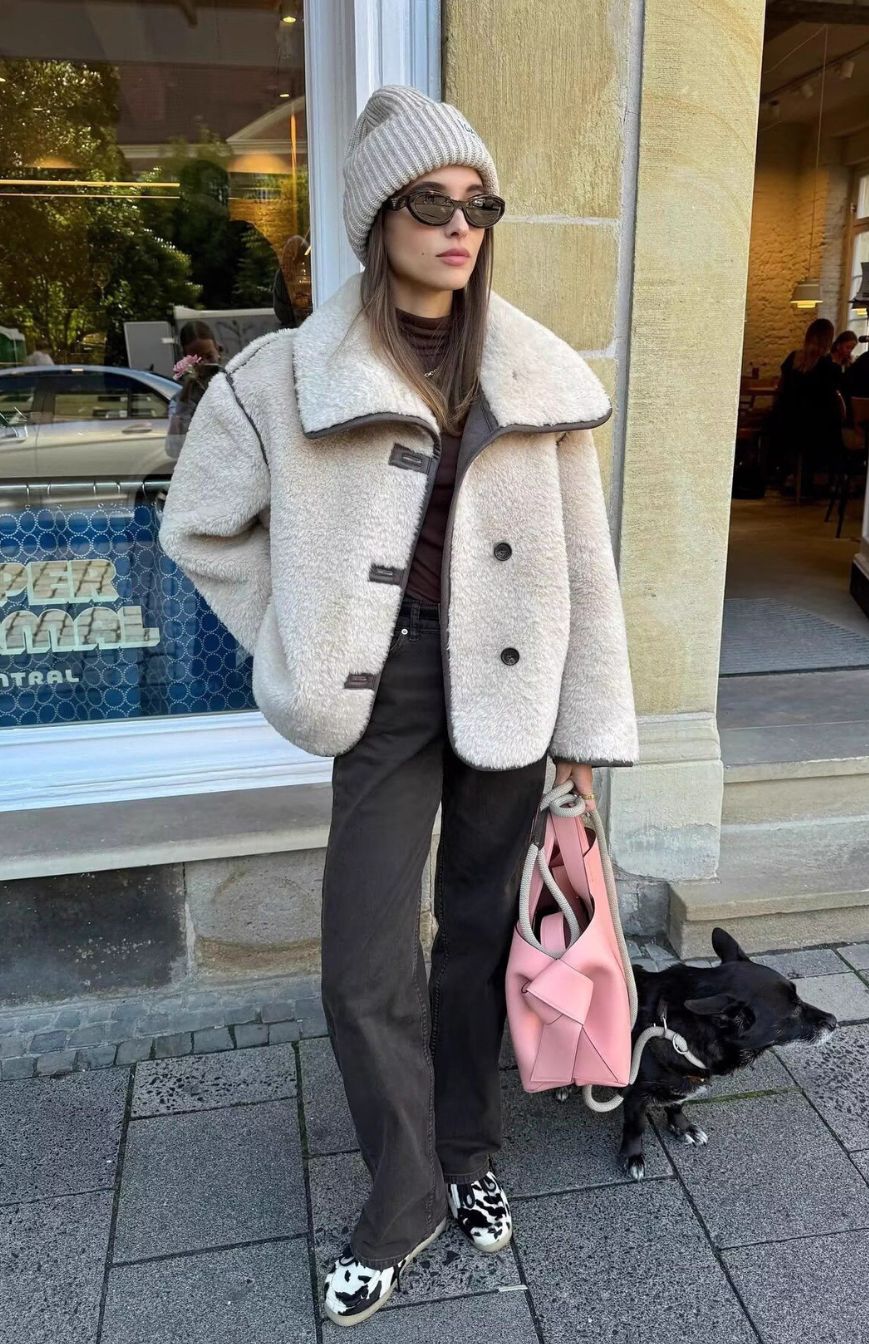 Casa Camila editorial